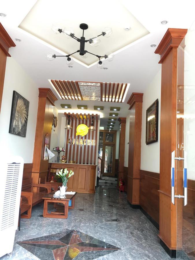 Au Lac Hotel Куинён Экстерьер фото